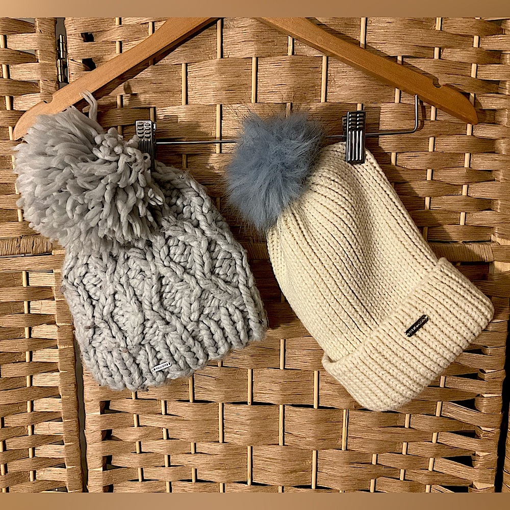 Beanie 2 pack - Hollister/Steve Madden - Picture 1 of 12
